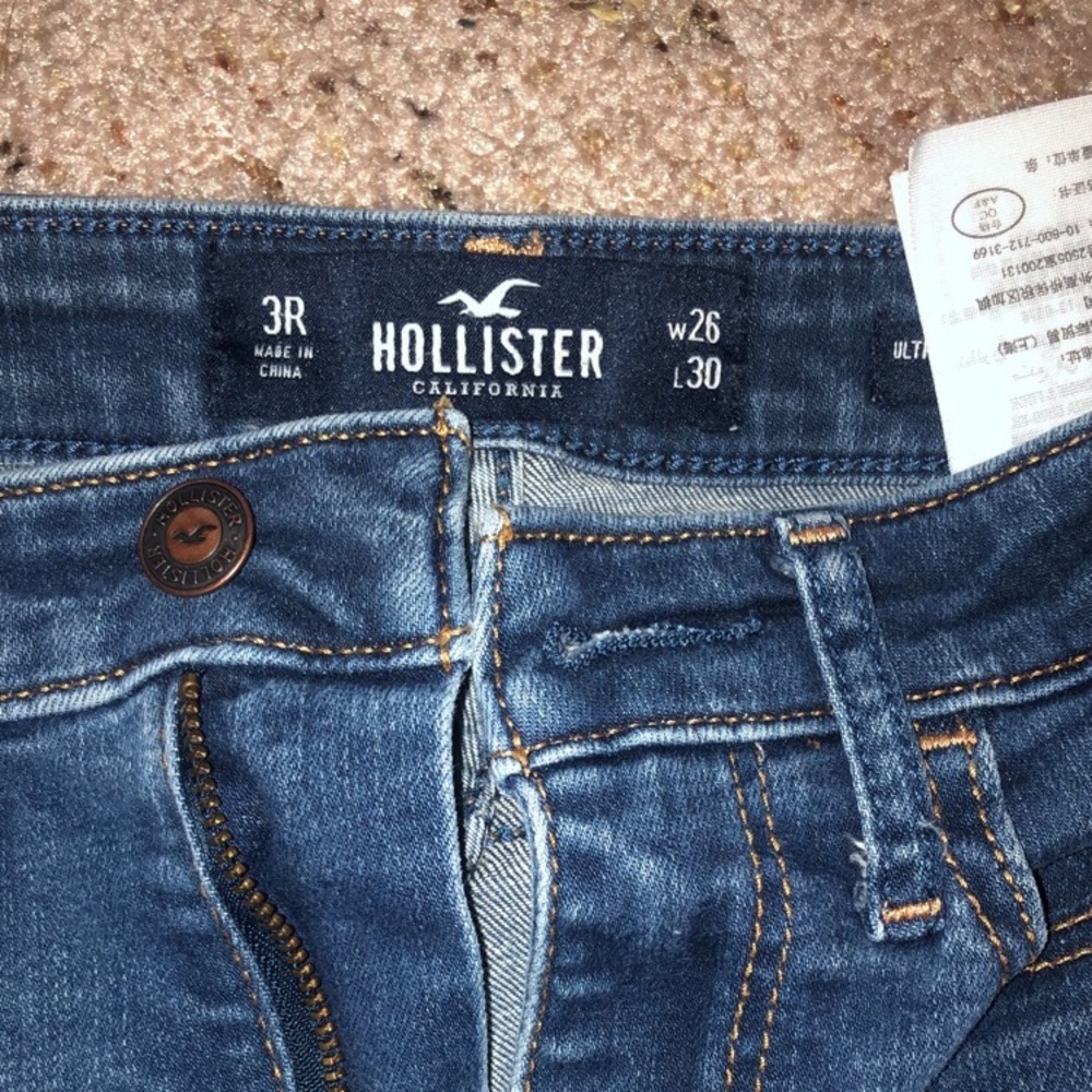 Hollister skinny jeans